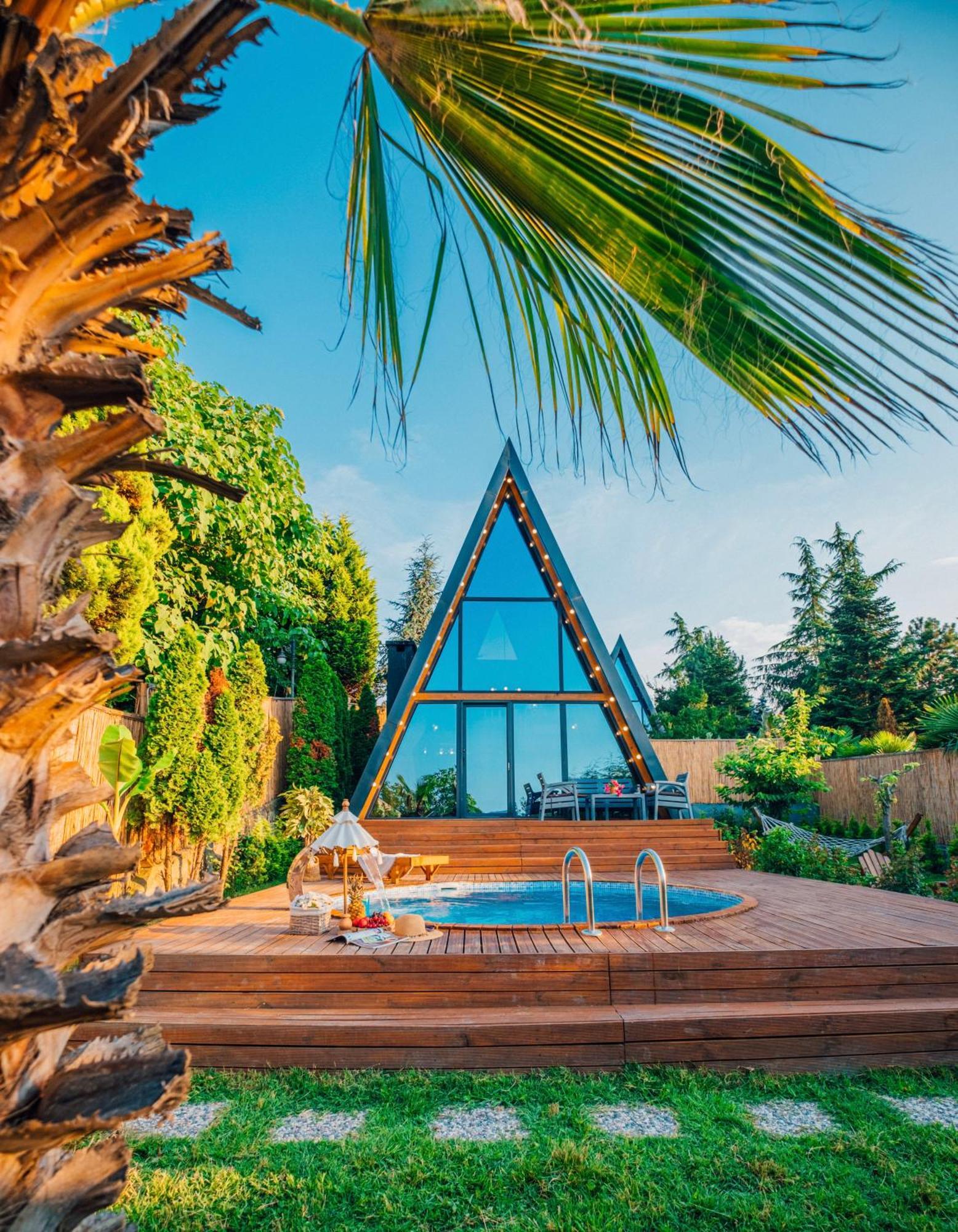 Bloom Sapanca - Palm Bungalov Villa Bagian luar foto